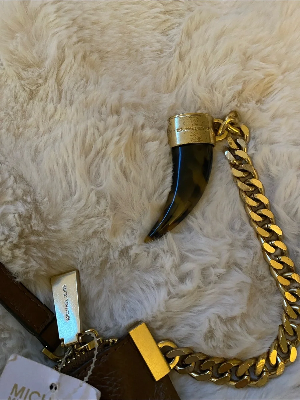 Michael Kohl’s Brown Leather Shoulder Crossbody Bag with Gold Chain Accent - Picture 15 of 17